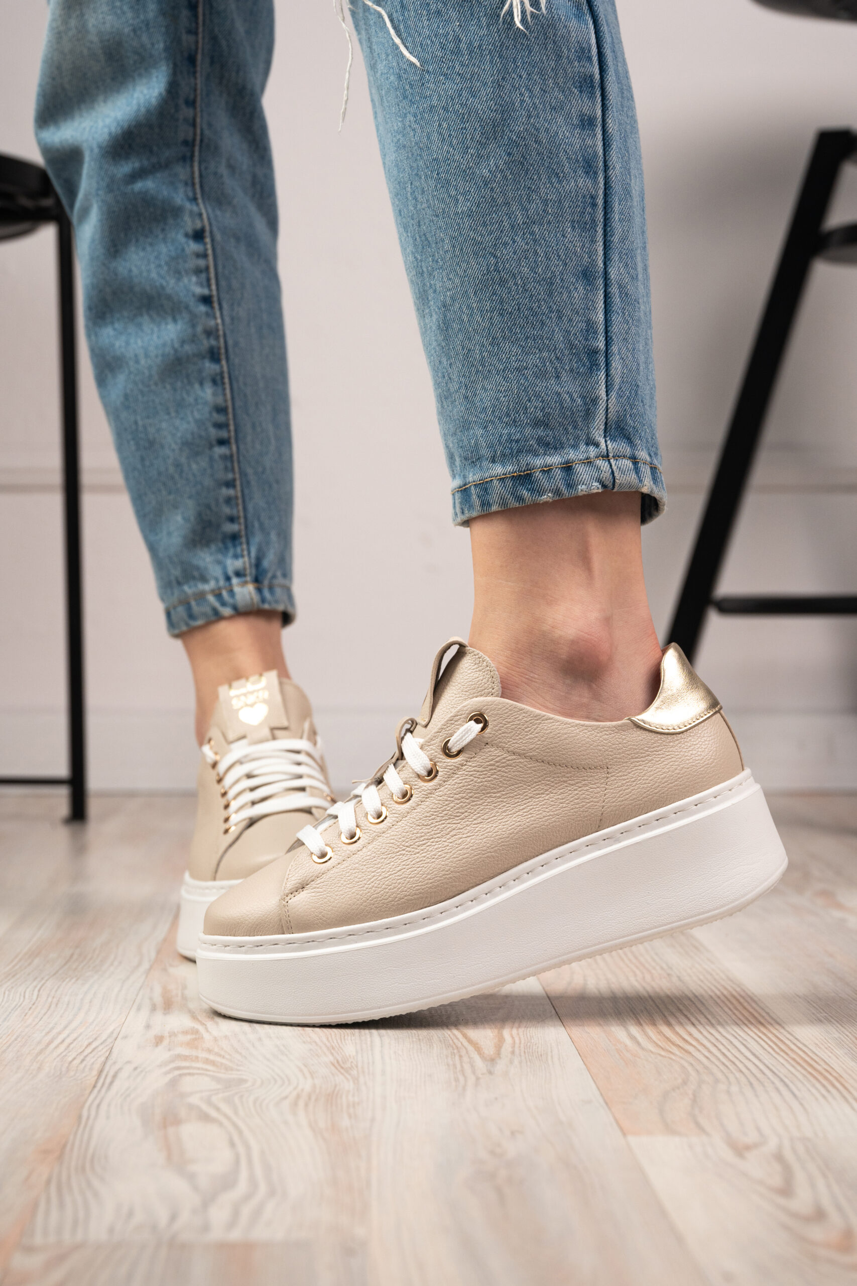 Sneakersy Lucia Bosetti Laila beżowe