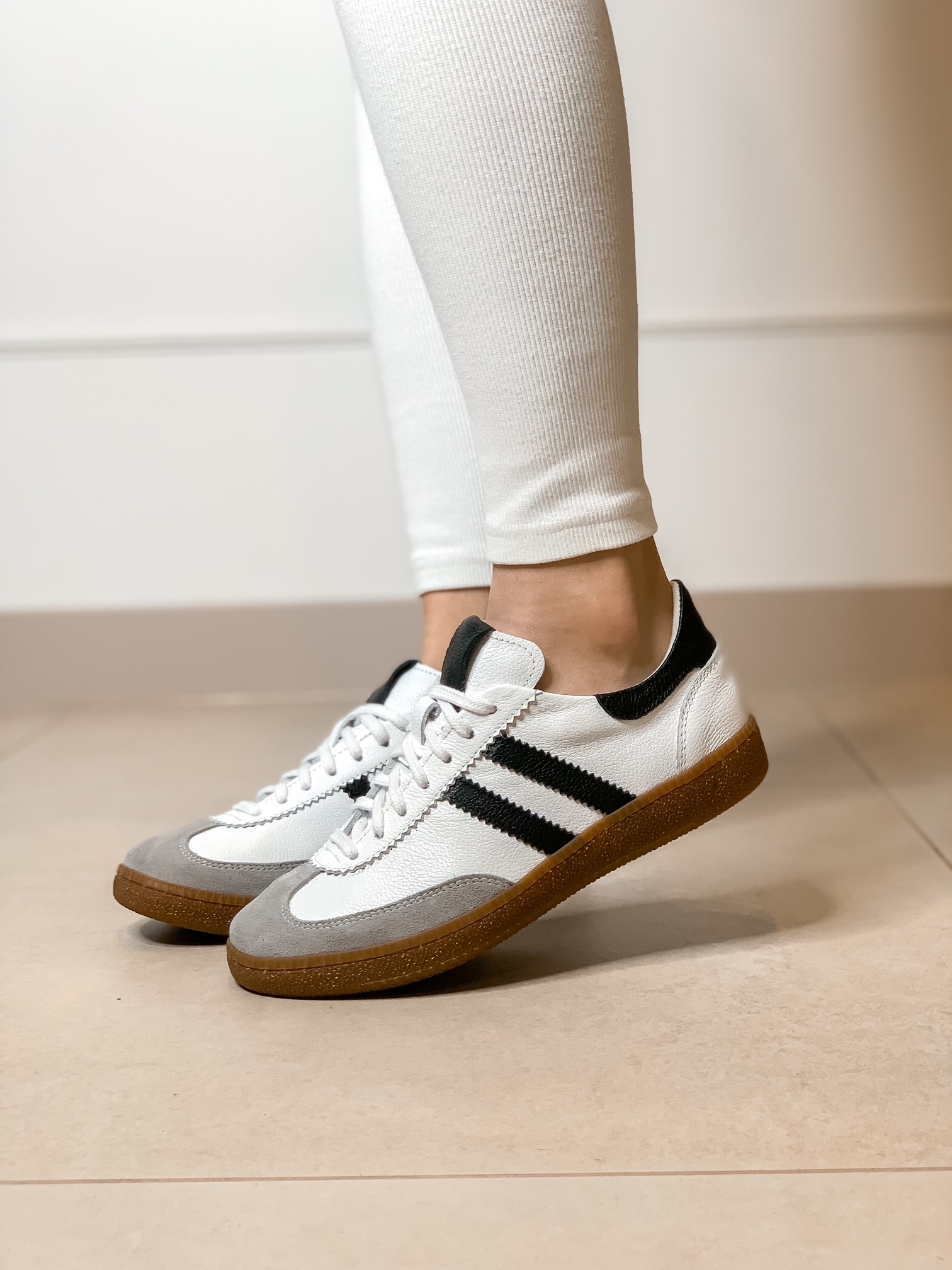 Sneakersy Lucia Bosetti Millie biało - czarno - szare - obrazek 3