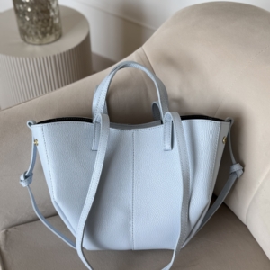 Torebka Noemi MIDI skóra naturalna błękitna