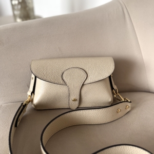 Torebka Noa mała listonoszka skóra naturalna beżowa